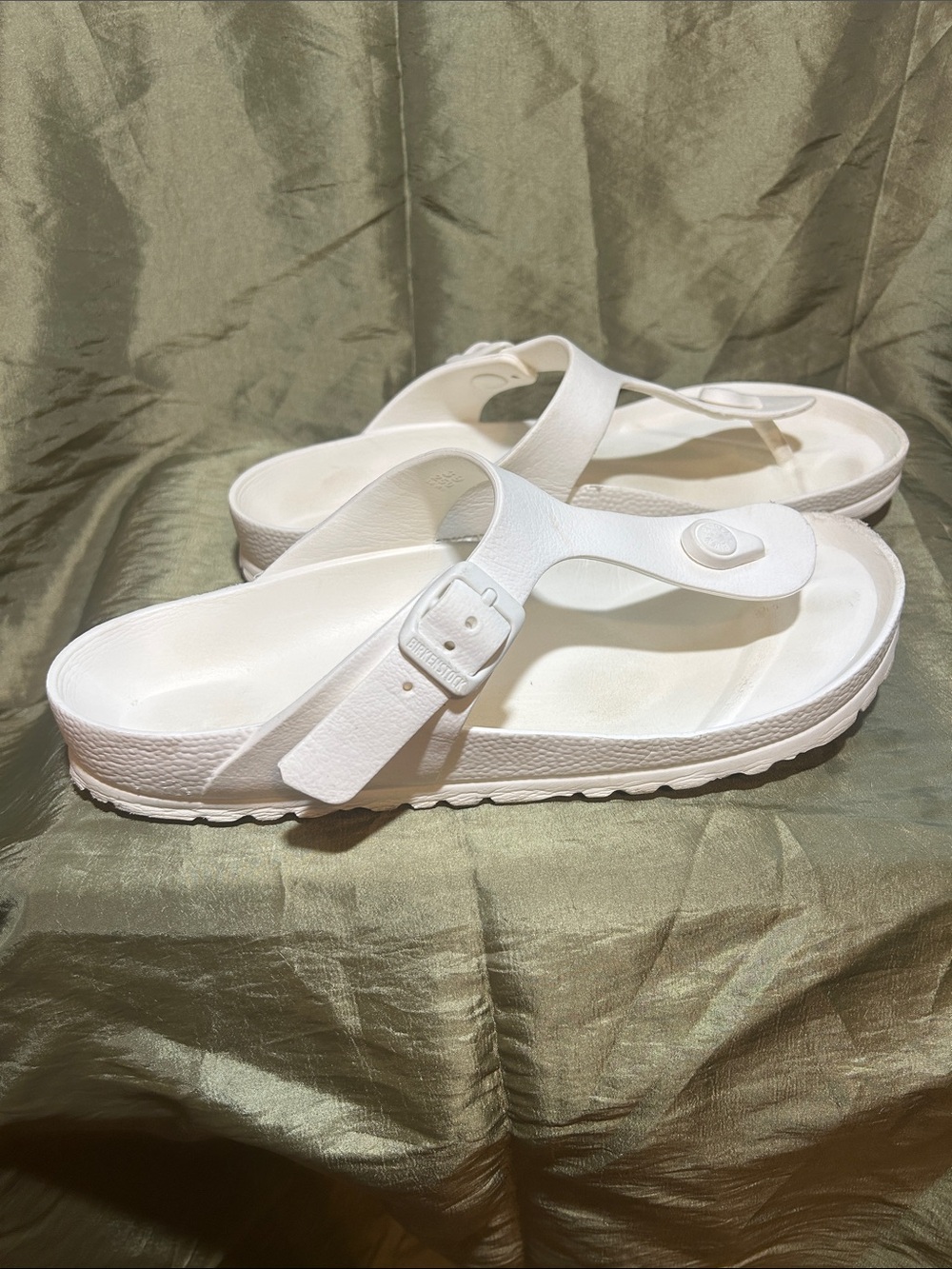 Birkenstock Gizeh Essentials Sandals in good condition.  Women’s size 39